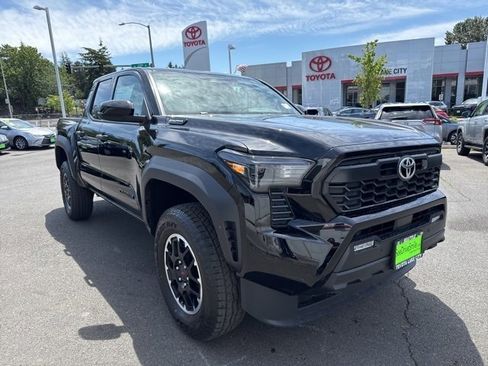 New 2025 Toyota Tacoma TRD Off-Road image 9