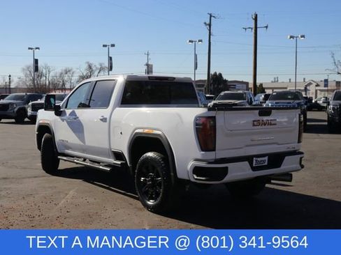 Used 2025 GMC Sierra 3500 AT4 image 4
