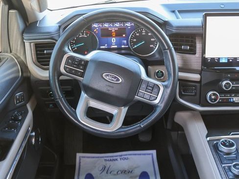 Used 2024 Ford Expedition Limited image 26