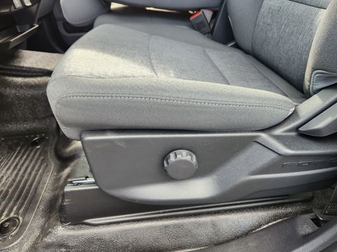 New 2026 Ford F350 XL w/ XL Chrome Package image 17