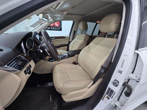 Used 2018 Mercedes-Benz GLS 450 4MATIC image 11