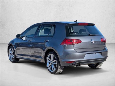 Used 2015 Volkswagen Golf S image 8