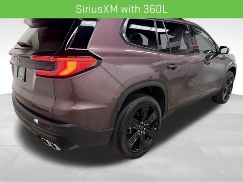 Certified 2025 GMC Acadia Elevation w/ Black Edition FWD image 11