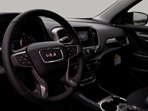 Certified 2024 GMC Terrain AT4 w/ Infotainment Package II image 6