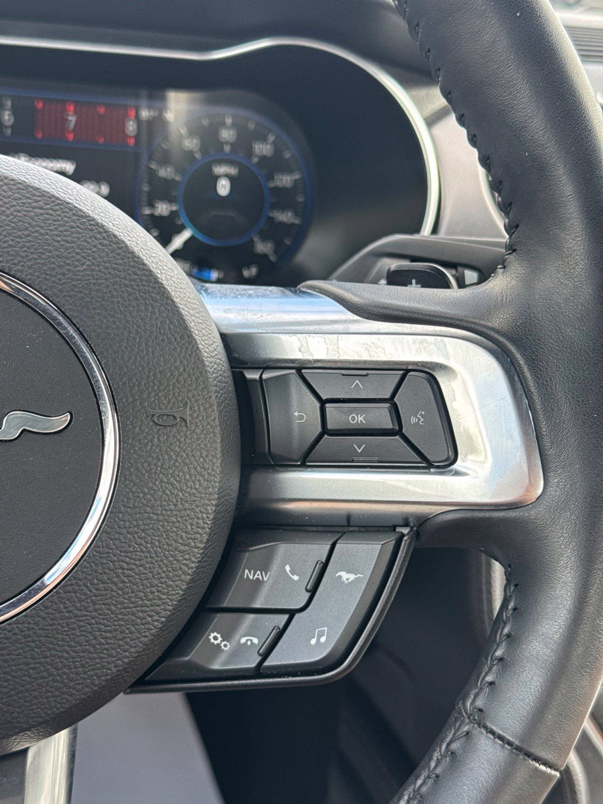 Used 2019 Ford Mustang Premium w/ Equipment Group 201A RWD image 21