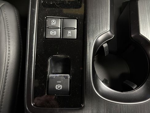 New 2026 Subaru Outback Premium image 33