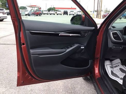 Used 2024 Kia Seltos SX AWD/4WD image 8