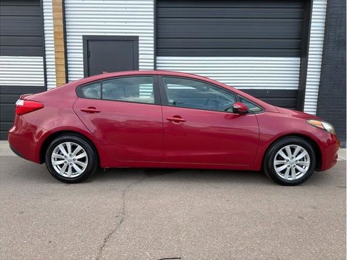 Used 2016 Kia Forte LX w/ LX Popular Plus Package FWD image 11