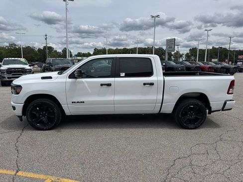 Used 2024 RAM 1500 Big Horn AWD/4WD image 8