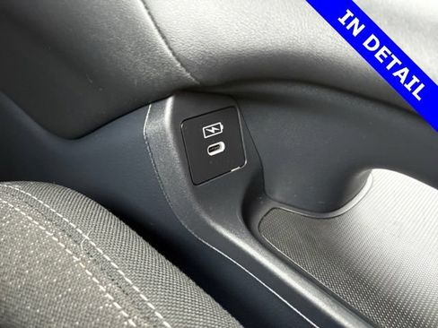 Certified 2024 Honda HR-V LX image 27