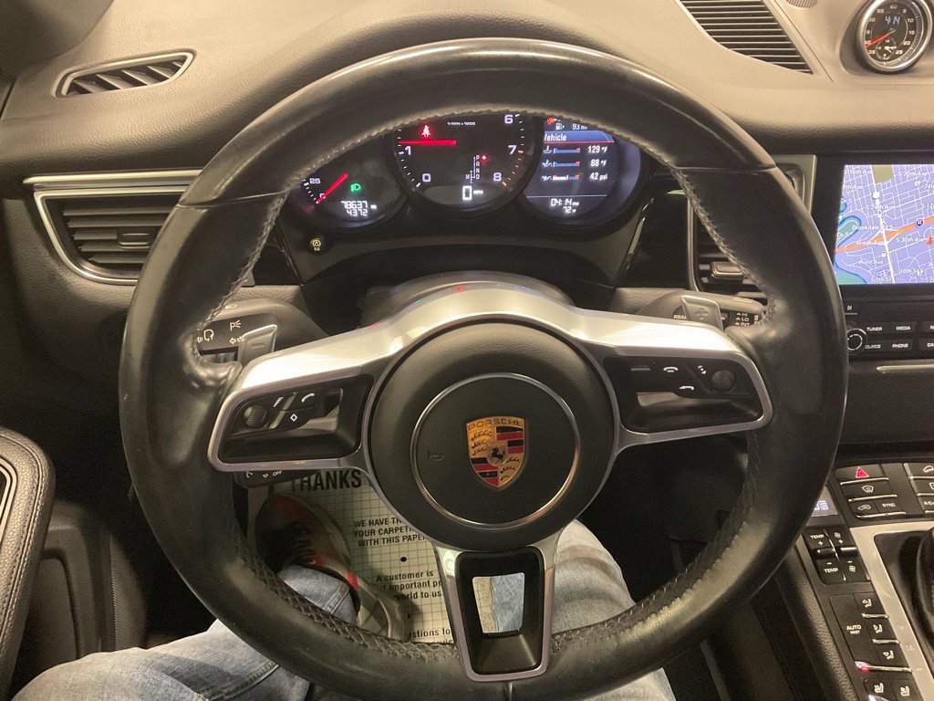 Used 2018 Porsche Macan AWD/4WD image 14