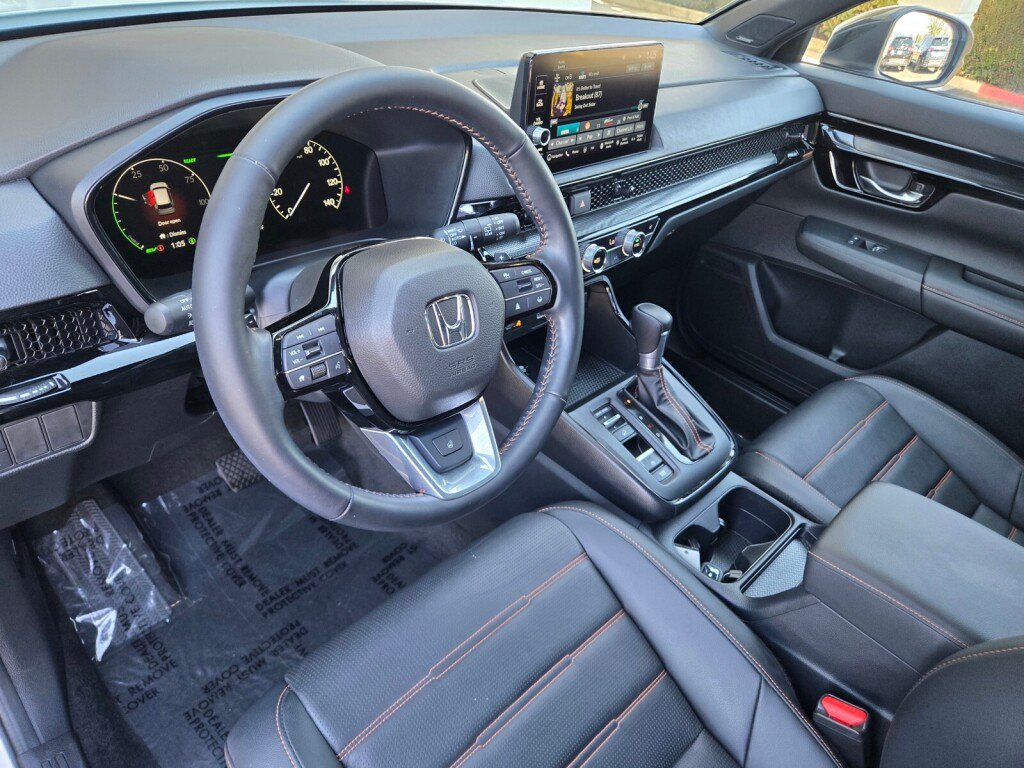 Certified 2025 Honda CR-V Sport Touring image 12