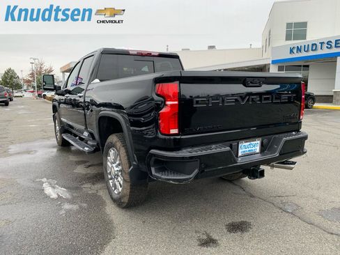 New 2026 Chevrolet Silverado 3500 High Country w/ Technology Package image 5