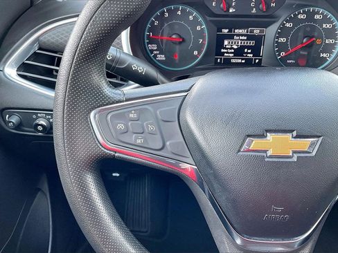 Used 2020 Chevrolet Malibu LT image 18