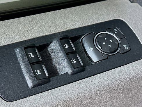 Used 2020 Ford F150 XLT w/ Equipment Group 302A Luxury image 18