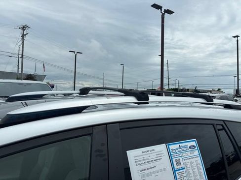 Used 2015 Toyota RAV4 Limited w/ Outdoor Package AWD/4WD image 27