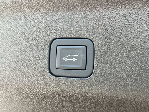 New 2026 GMC Yukon XL Elevation w/ Elevation Premium Package AWD/4WD image 31