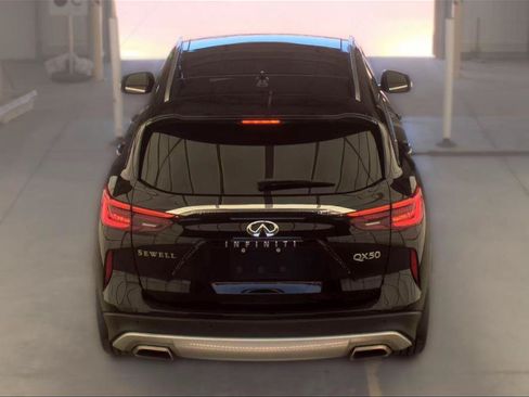 Used 2020 INFINITI QX50 Sensory w/ Proactive Package FWD image 10
