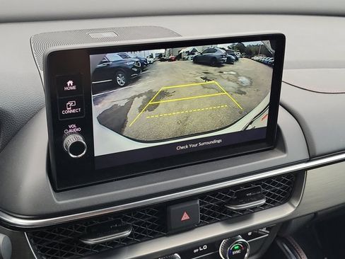 Certified 2025 Acura ADX A-Spec image 18