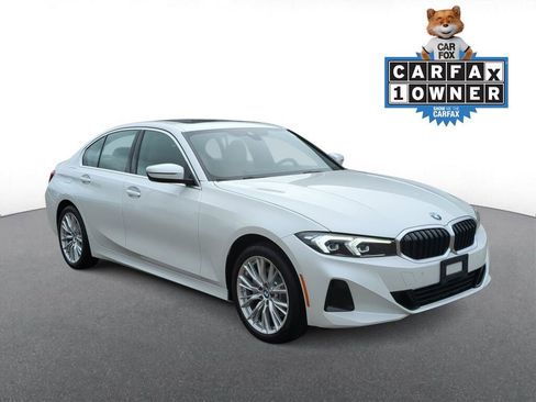 Used 2024 BMW 330i xDrive Sedan w/ Convenience Package image 2