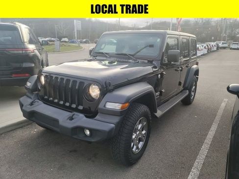 Used 2020 Jeep Wrangler Unlimited Sport image 3