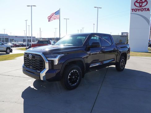 New 2026 Toyota Tundra SR5 w/ TRD Off-Road Package image 4