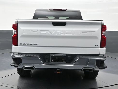 Used 2023 Chevrolet Silverado 1500 LT w/ Z71 Off-Road Package AWD/4WD image 4