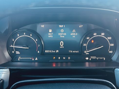 Used 2021 Lincoln Corsair Standard w/ Equipment Group 101A image 12