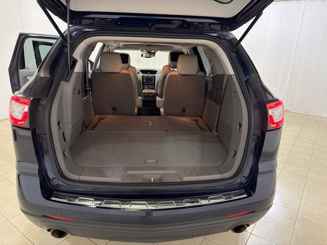 Used 2015 Chevrolet Traverse LTZ AWD/4WD image 28