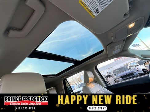 Used 2024 Ford Expedition Max Limited image 19