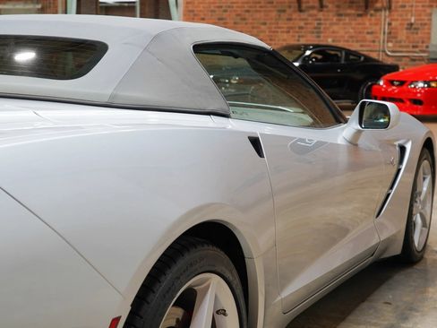 Used 2014 Chevrolet Corvette Stingray Convertible w/ 3LT Preferred Equipment Group RWD image 17