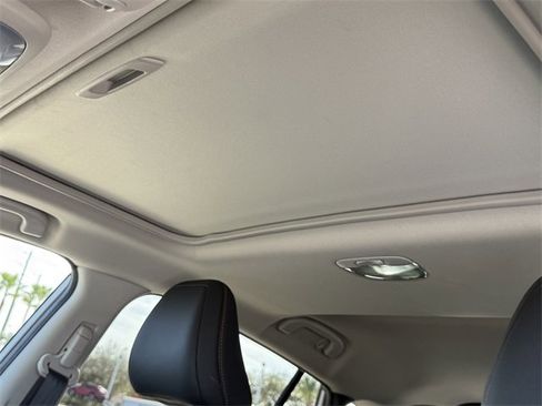 Certified 2025 Subaru Crosstrek 2.5i Limited w/ Popular Package #3A image 17