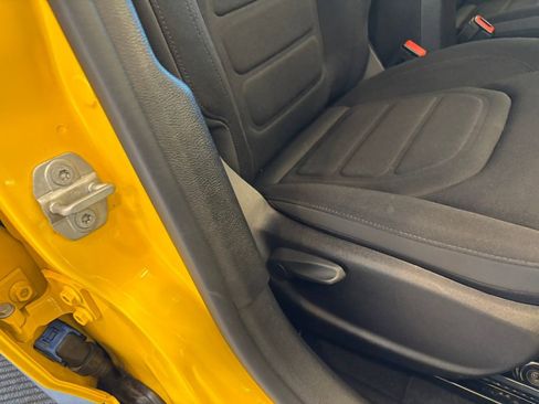 Used 2017 Jeep Renegade Altitude AWD/4WD image 21