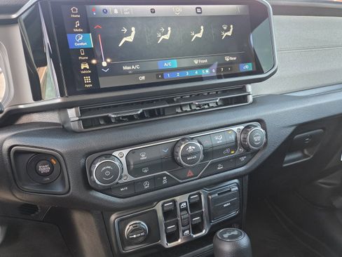 New 2026 Jeep Wrangler Unlimited Sport image 7