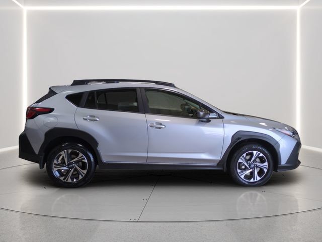 Used 2024 Subaru Crosstrek 2.0i Premium AWD/4WD image 6