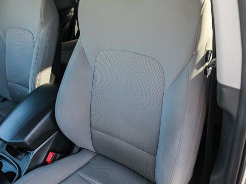 Used 2018 Hyundai Santa Fe Sport image 27