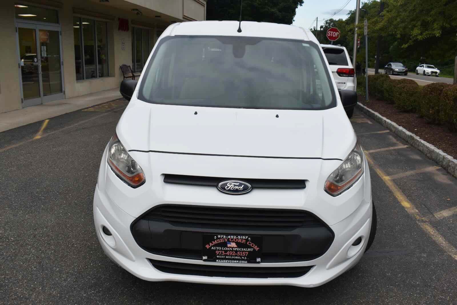 Used 2016 Ford Transit Connect XLT FWD image 9