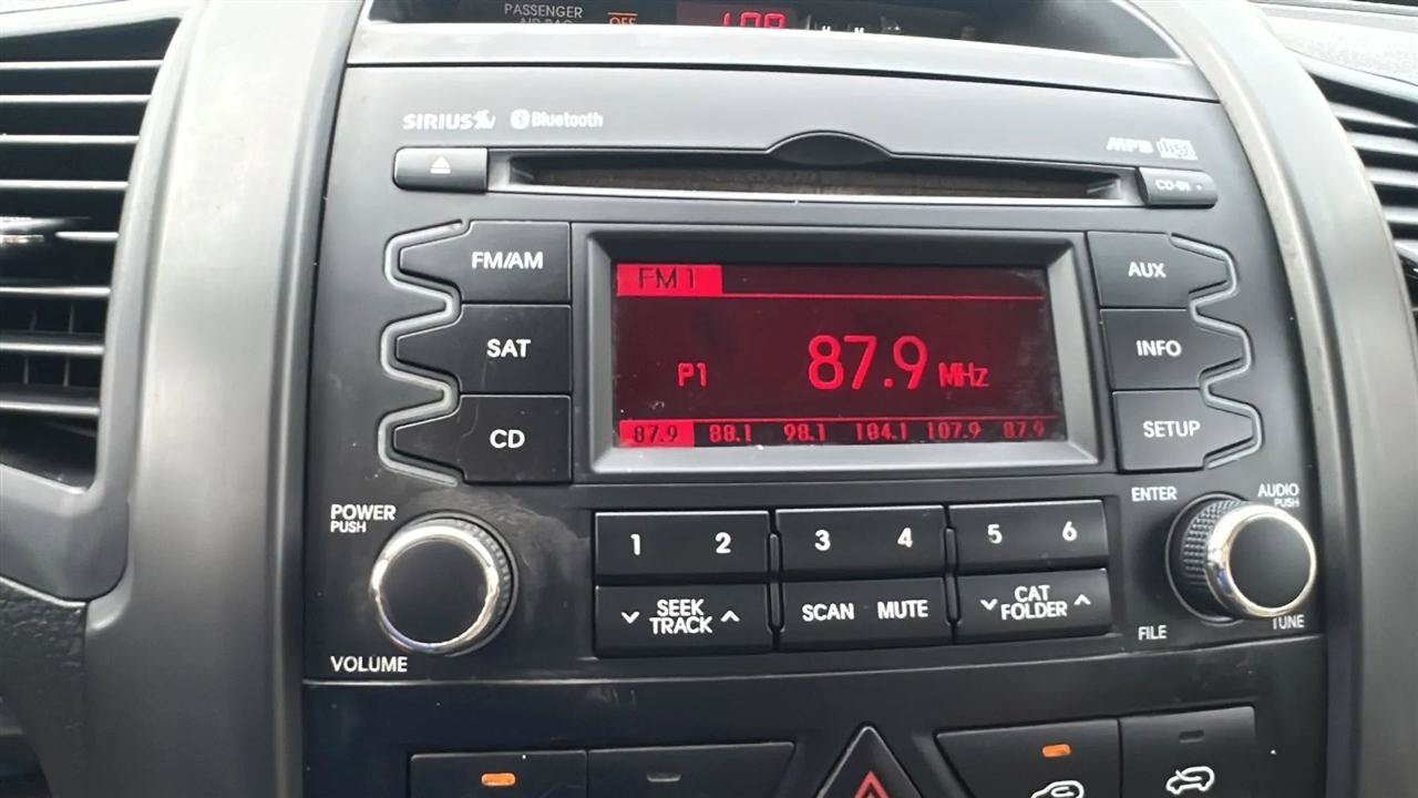 Used 2012 Kia Sorento FWD image 39