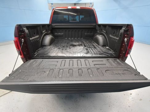 Used 2017 Ford F150 Lariat w/ Equipment Group 502A Luxury AWD/4WD image 41