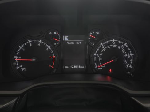 Used 2021 Toyota 4Runner SR5 Premium w/ Moonroof Package image 10