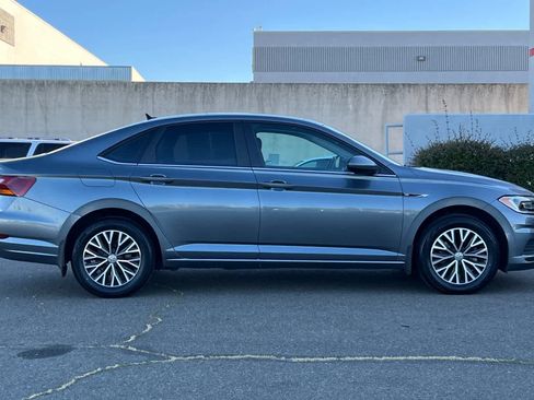 Used 2019 Volkswagen Jetta SEL image 6