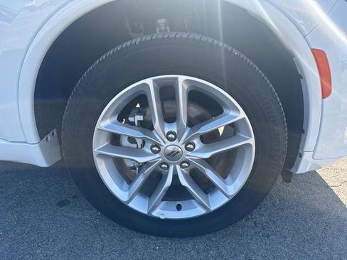 Certified 2024 Dodge Durango GT AWD/4WD image 16