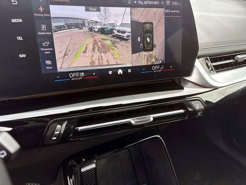 Used 2025 BMW X1 xDrive28i w/ Premium Package image 21