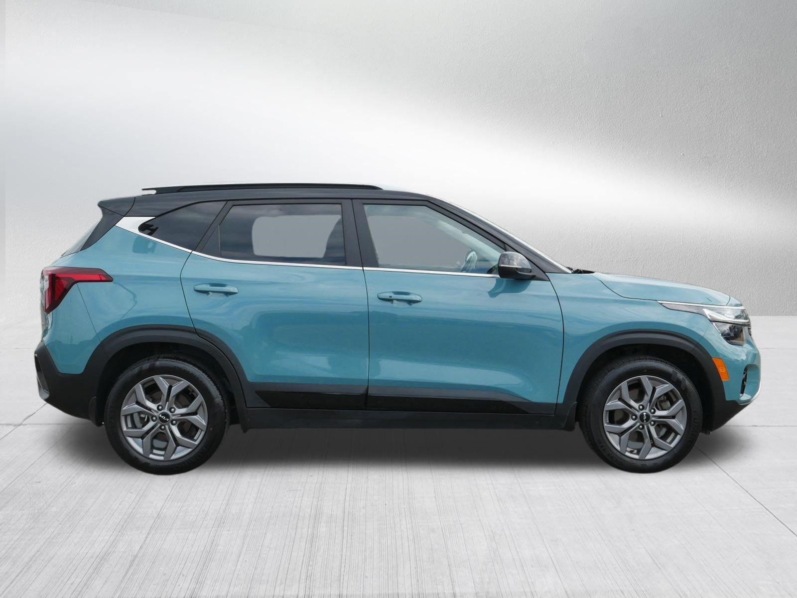 Used 2024 Kia Seltos S AWD/4WD image 8