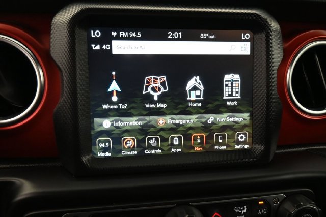Used 2022 Jeep Gladiator Rubicon w/ Dual Top Group AWD/4WD image 15