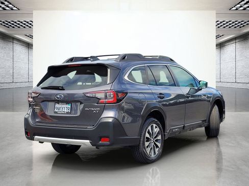 Certified 2025 Subaru Outback Limited XT AWD/4WD image 7