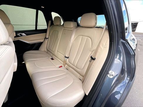 Used 2019 BMW X5 xDrive40i w/ Premium Package 2 image 20