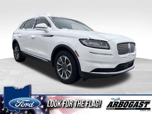 Used 2021 Lincoln Nautilus FWD w/ Equipment Group 101A image 1