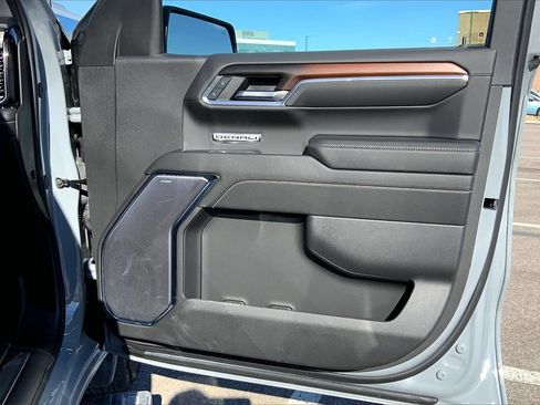 Used 2024 GMC Sierra 1500 Denali image 18