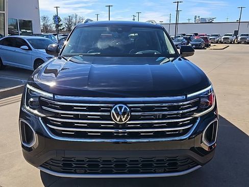 New 2026 Volkswagen Atlas SEL AWD/4WD image 2